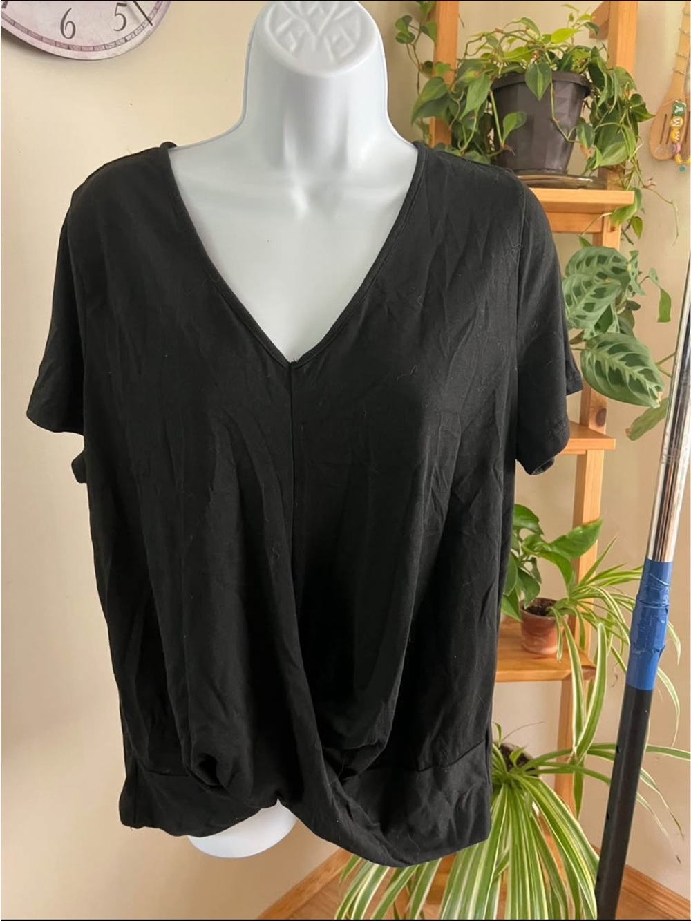 Black V-Neck Short Sleeve Women’s Top